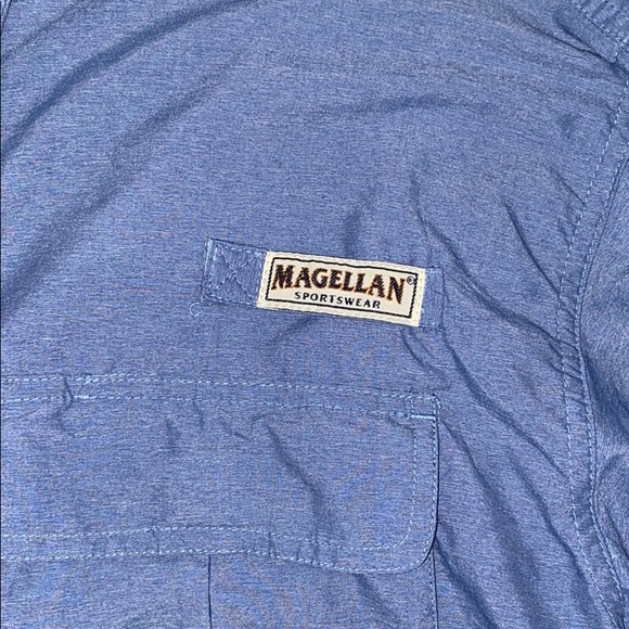 Magellan Sportswear Men XL Blue Button Down shirt - Picture 2 of 7